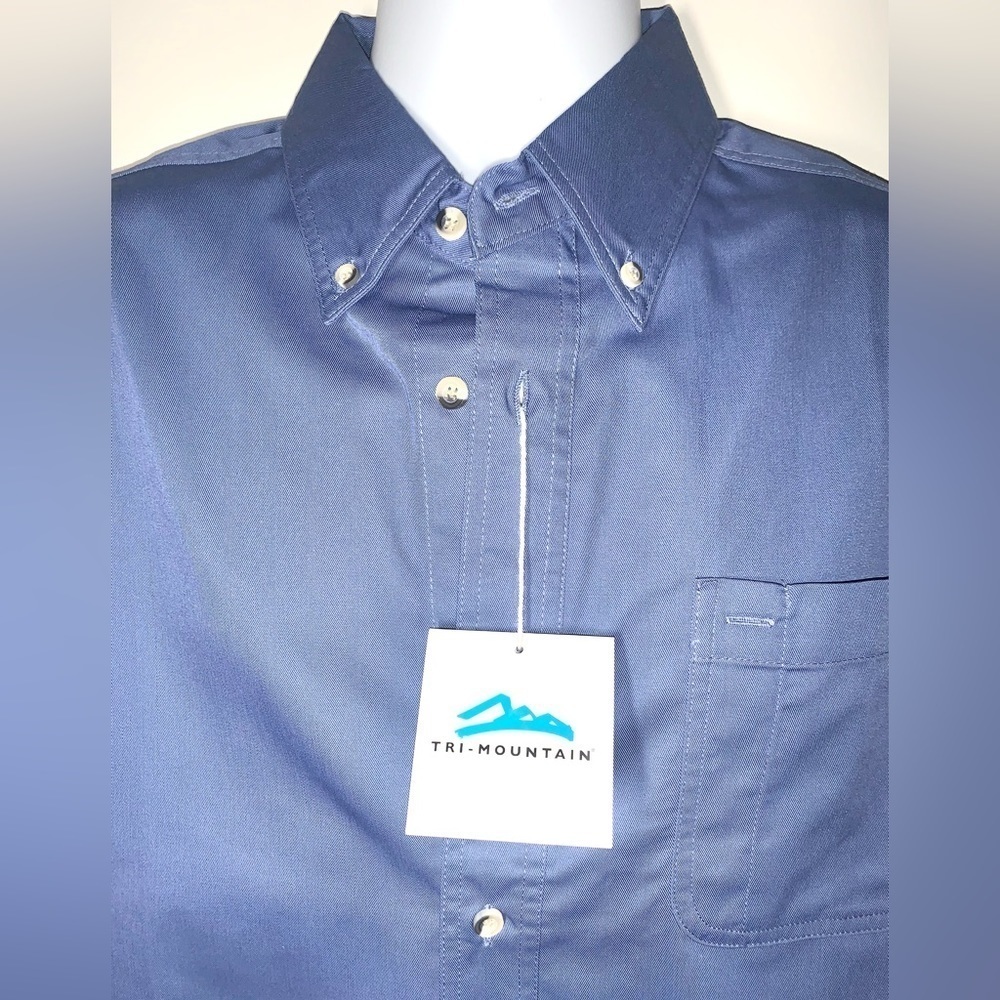 Tri- Mountain Blue Oxford Button down short sleeve shirt Men’s Large new - Picture 4 of 7